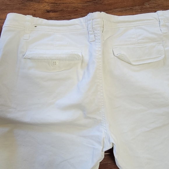 Abercrombie & Fitch Y2K Vintage Bermuda White Low Rise Shorts Size 4 - Picture 5 of 8